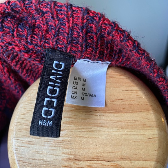 Dark Red Sweater - Picture 2 of 3